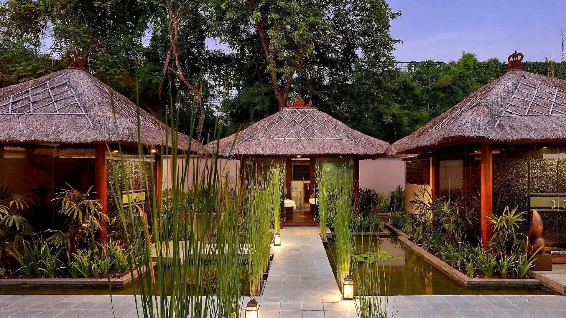 Bali Nusa Dua Hotel 5*, Nusa Dua (Bali) Indonesia